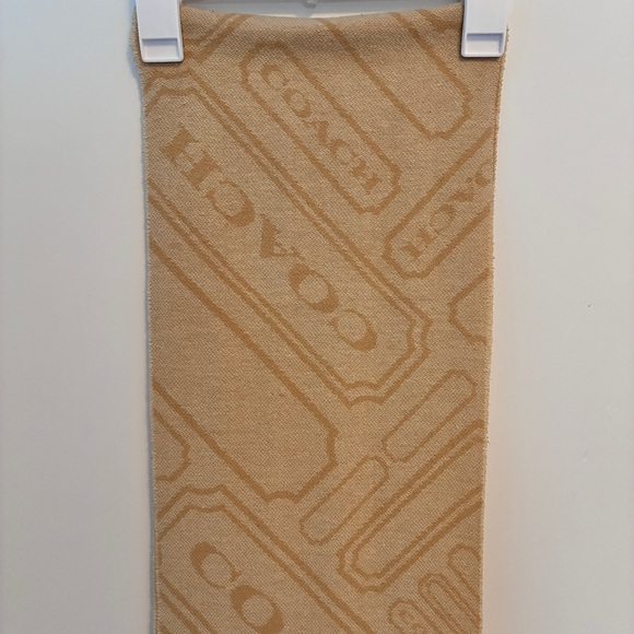 Coach Logo Monogram Tan Cream Reversible Wool Cashmere Muffler Scarf - Picture 8 of 13